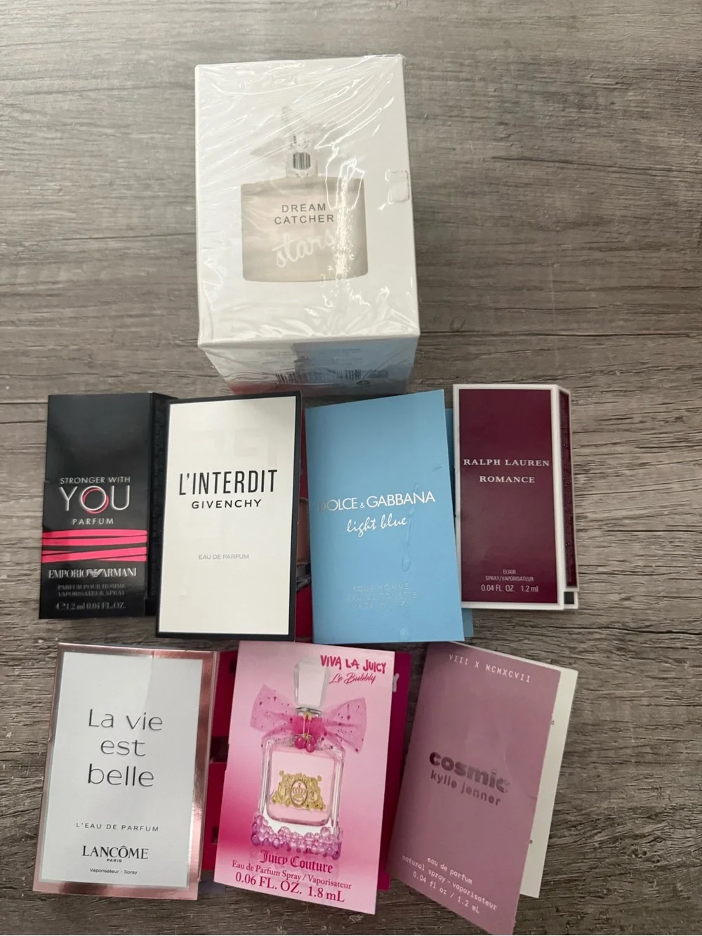 New in box Dream catcher stars EDP dolce light blue Lancôme la vie est belle